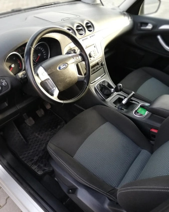 Ford Galaxy cena 33900 przebieg: 242800, rok produkcji 2013 z Pleszew małe 67